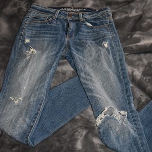 american eagle ripped jeans